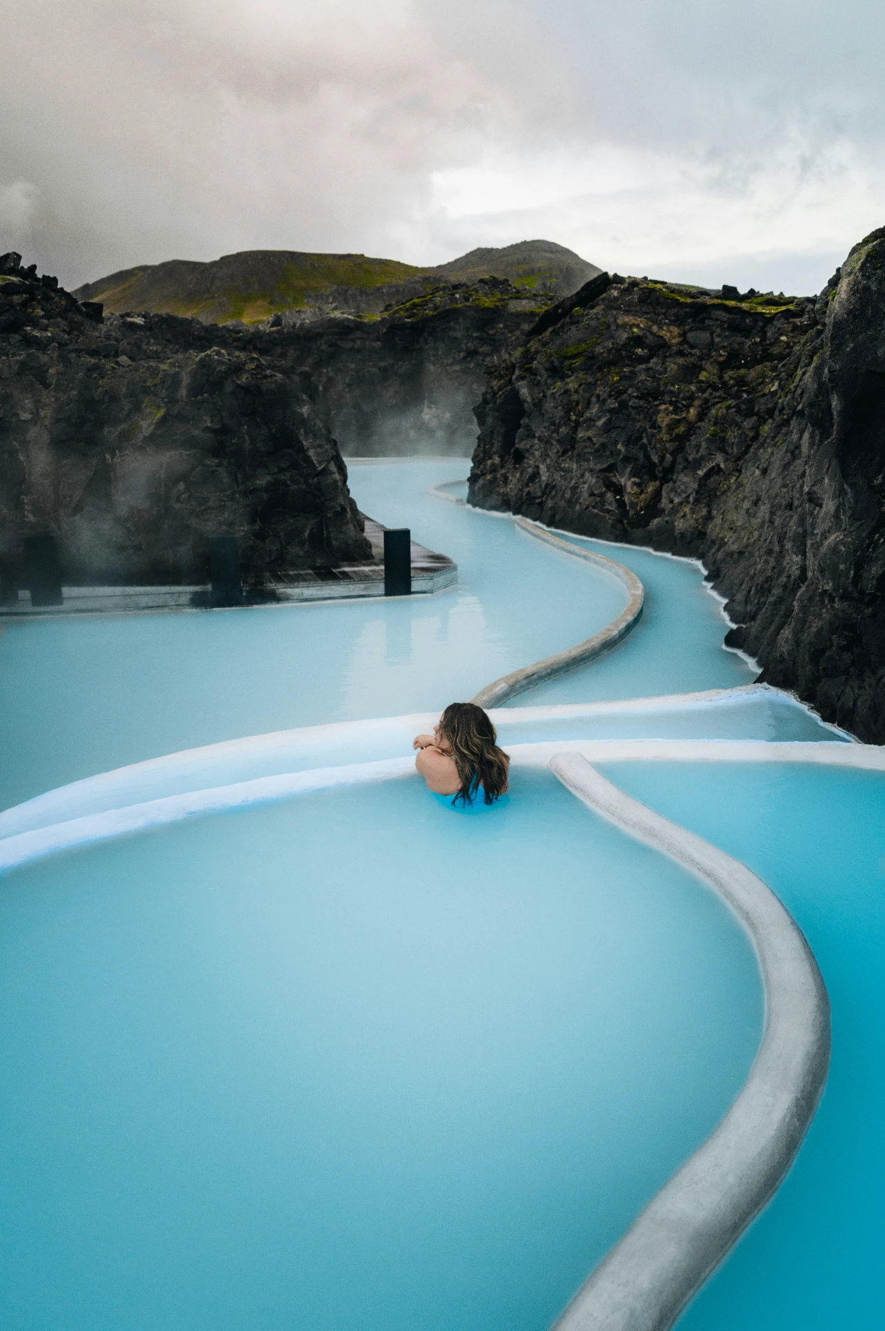 islande voyage couple lagoon